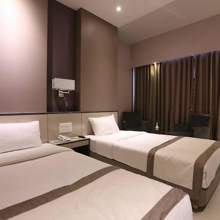 Amaya Bareilly Extérieur photo