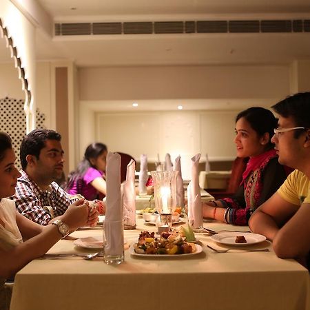 Amaya Bareilly Extérieur photo