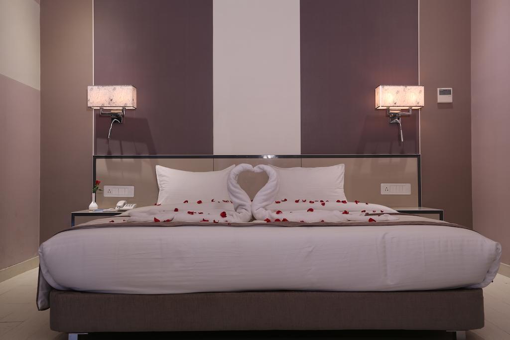 Amaya Bareilly Extérieur photo